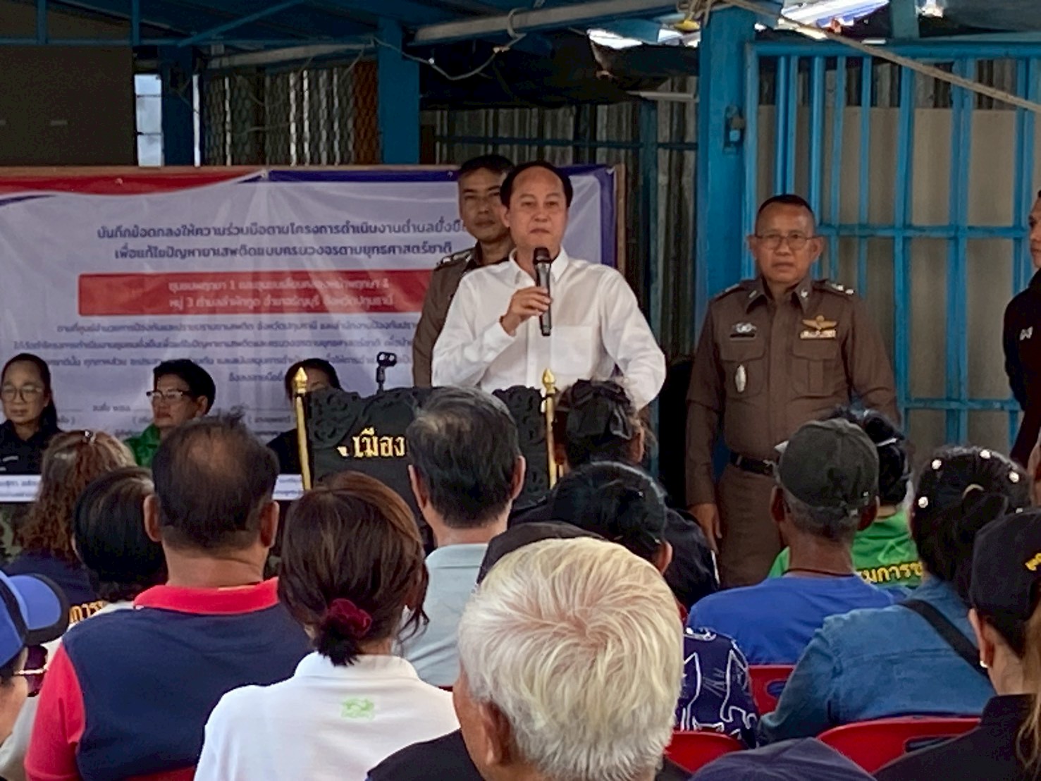 LINE_ALBUM_ชุมชน 11269_260316_5